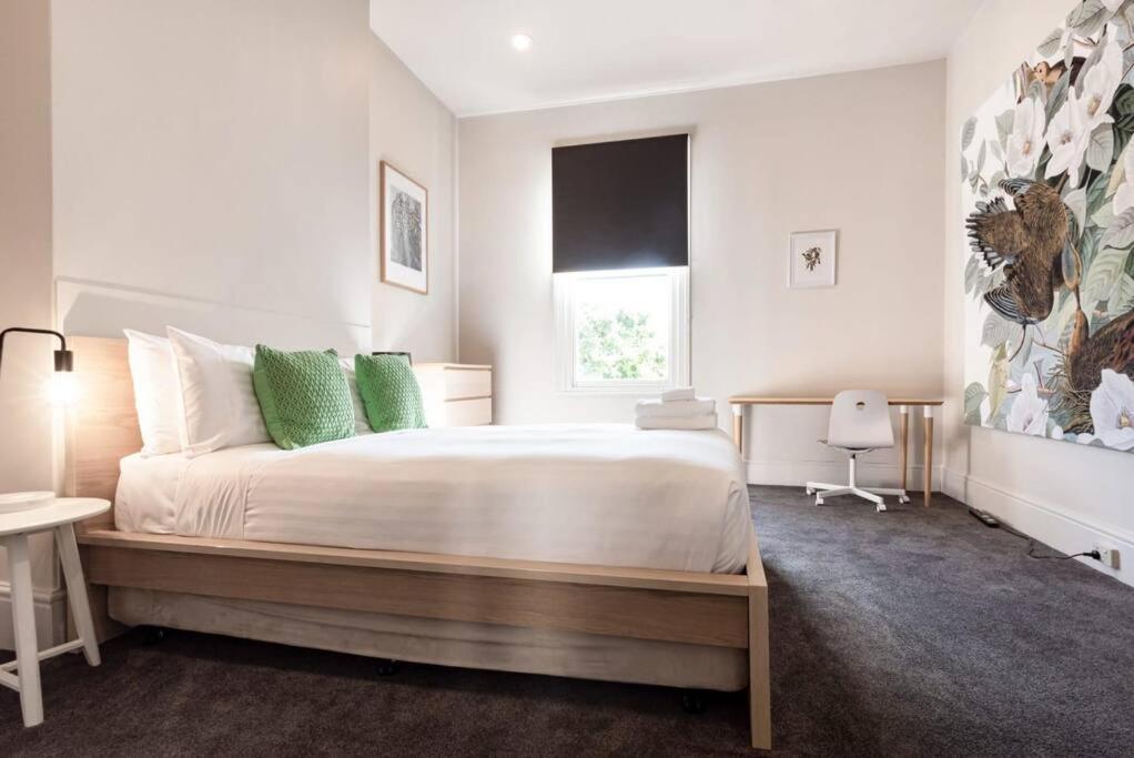 Generous Victorian Terrace In Cbd - Parking & Wifi Launceston Exterior foto